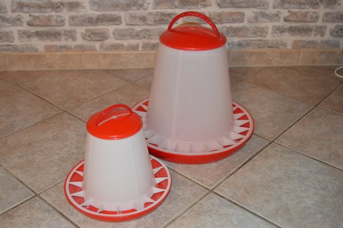 Geflügel-Futter-Silos