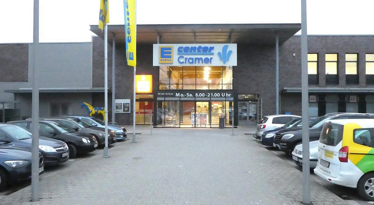Cramer_Weserstr_Bild_735rCzE.gif