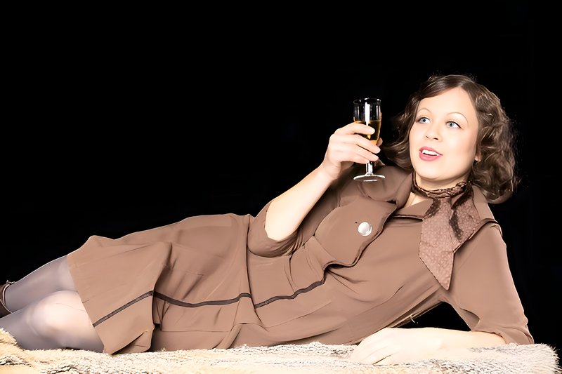 Foto 3 - 6.12.2024 Das kunstseidene Mädchen