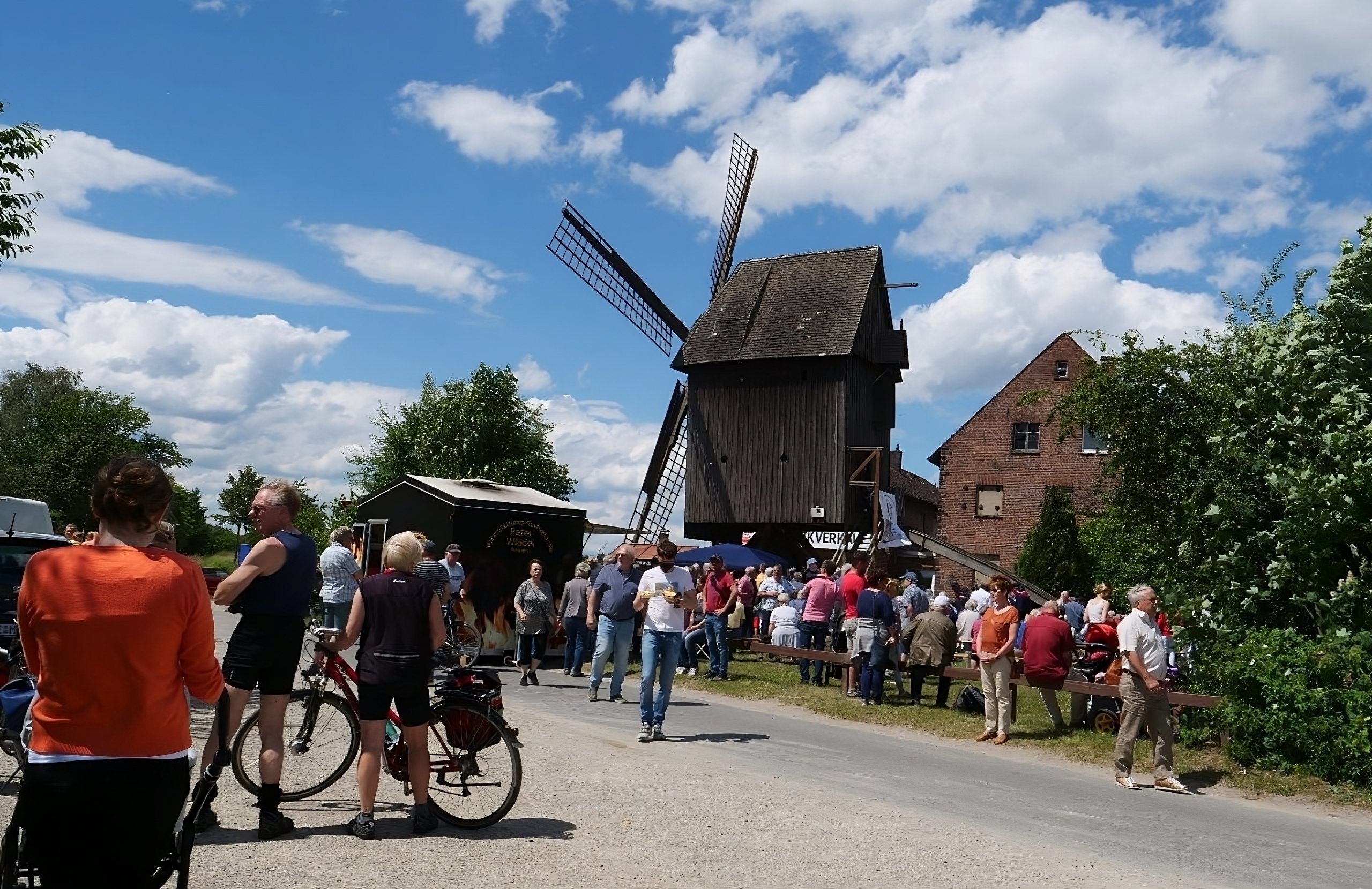 Mühlentag_an_der_Sorgenser_Bockwindmühle (4)